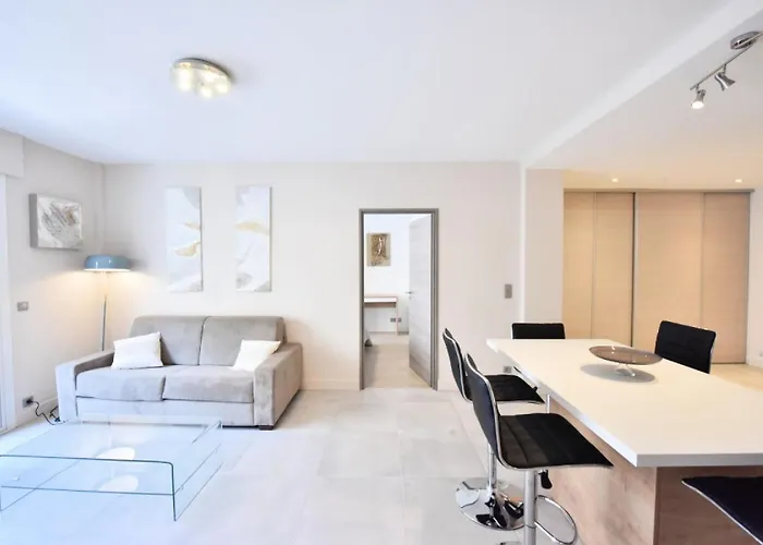 3p En Plein Coeur De Cannes, A 2min De La Croisette - 3p En Plein Coeur De Cannes, A 2min De La Croisette Mae-1703 アパート カンヌ